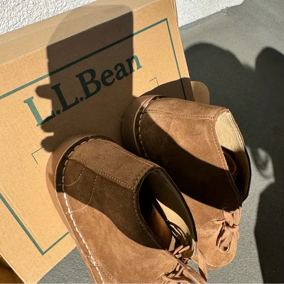 L.L. Bean Brown Chukka Boots Soft Suede women’s 8 NWB