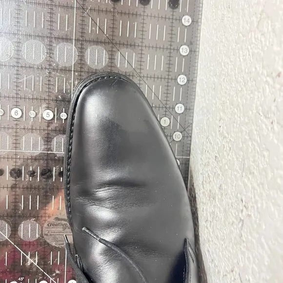 Loake 1880 Men Size 8.5 Black Leather Classic Lace Up Ankle Chukka Boot