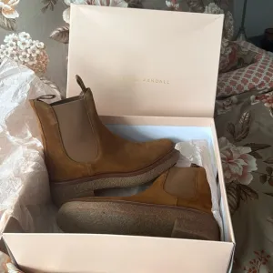 Loeffler Randal Boots