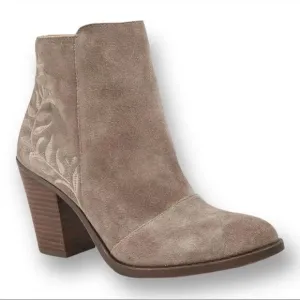 Lucky Brand Elenor2 Suede Leather Zip Embroidered Ankle Heeled Booties Size 7