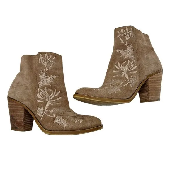 Lucky Brand Elenor2 Suede Leather Zip Embroidered Ankle Heeled Booties Size 7