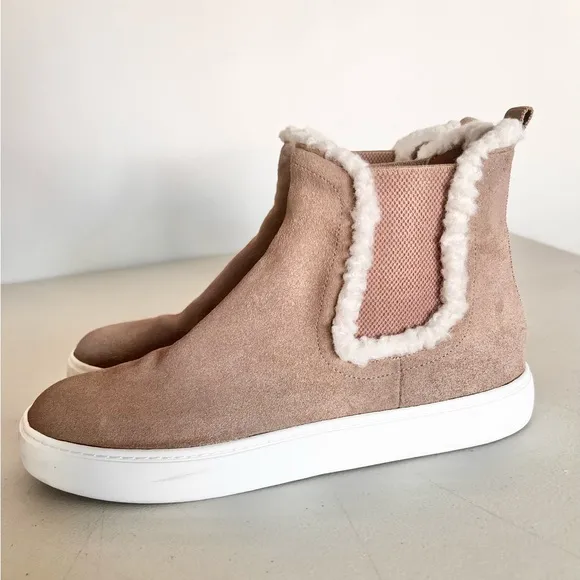 Lucky Brand Kichai Suede Chelsea Boots Size 8.5 Cozy Shearling