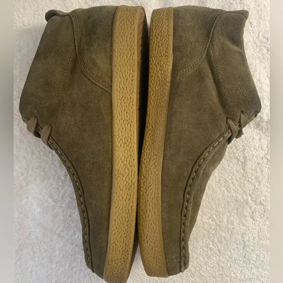 Lugz NY Lug Co. Men’s Suede Chukka Boots in Khaki Green Size 9.5