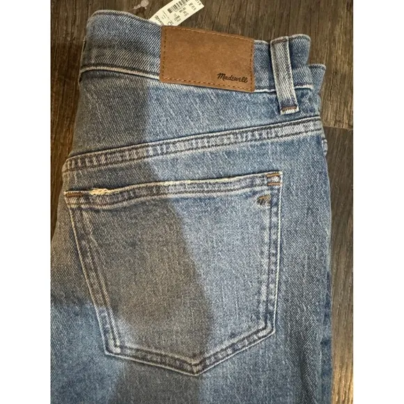 Madewell 90's Straight Leg Jeans distressed Hem Light Wash Denim