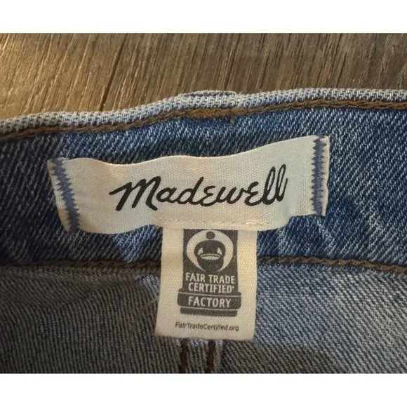 Madewell 90's Straight Leg Jeans distressed Hem Light Wash Denim
