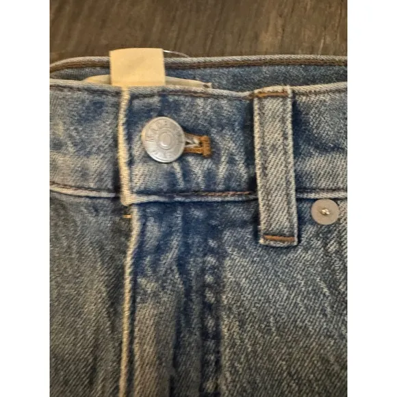 Madewell 90's Straight Leg Jeans distressed Hem Light Wash Denim