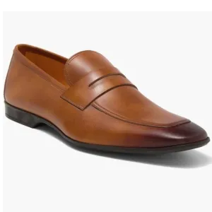 Magnanni men Vince Leather Penny Loafer color :cuero size 11 gently used