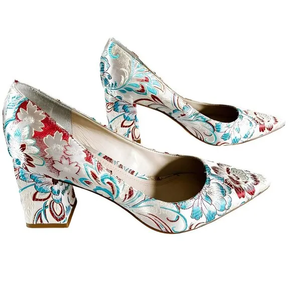 Marc Fisher Leather Red Blue White Floral Brocade Tapestry Chunky Block Heels 9