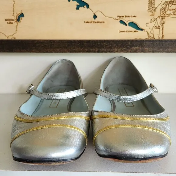 Marc Jacobs all leather silver/gold trim mary jane shoes sz 36