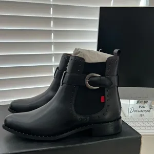 Marc Joseph New York Black leather boots