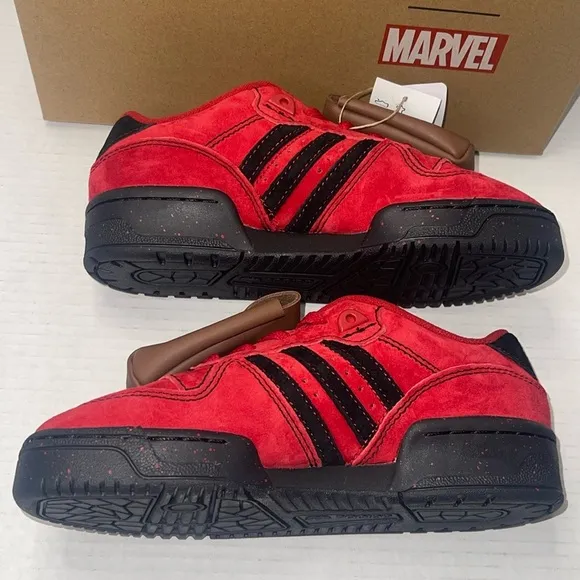 Marvel x Adidas Rivalry Low Deadpool &amp; Wolverine “Deadpool” (JR2480) Size: 5