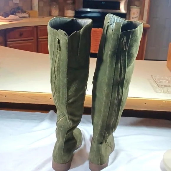 Matissa Olive Green 100% Leather Suede Knee-High Boots 6M New