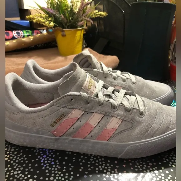 Men’s Adidas grey Suede BUSENTZ Sneakers