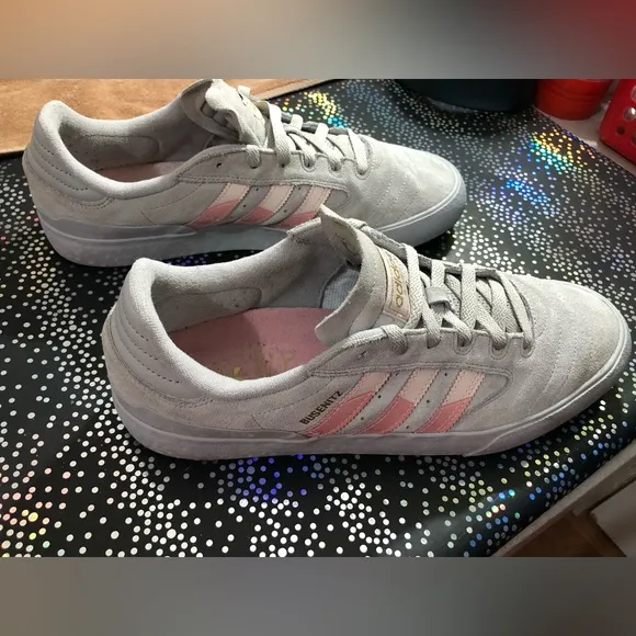 Men’s Adidas grey Suede BUSENTZ Sneakers