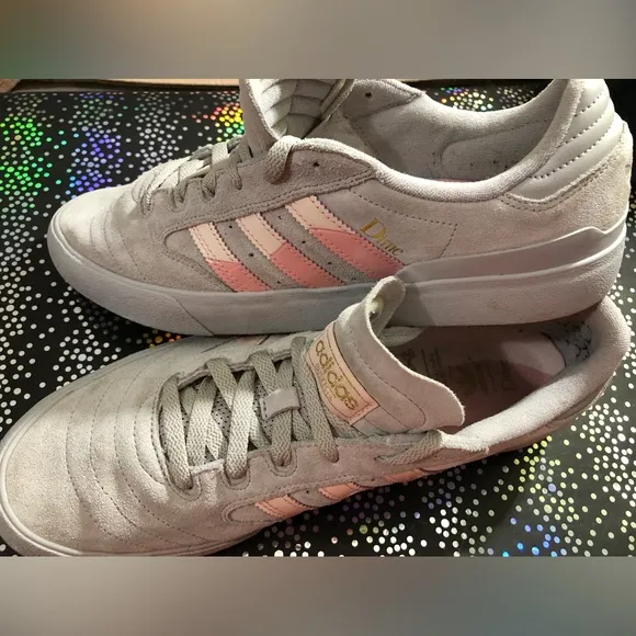 Men’s Adidas grey Suede BUSENTZ Sneakers