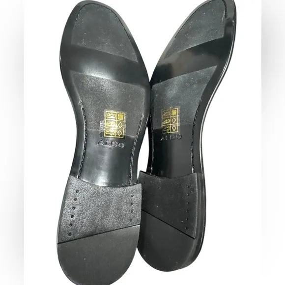 Men’s Aldo velvet blue and silver shoes loafers fashion size 8 formal comfort