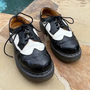 Mens Bex leather Dr Martens shoes, size 10