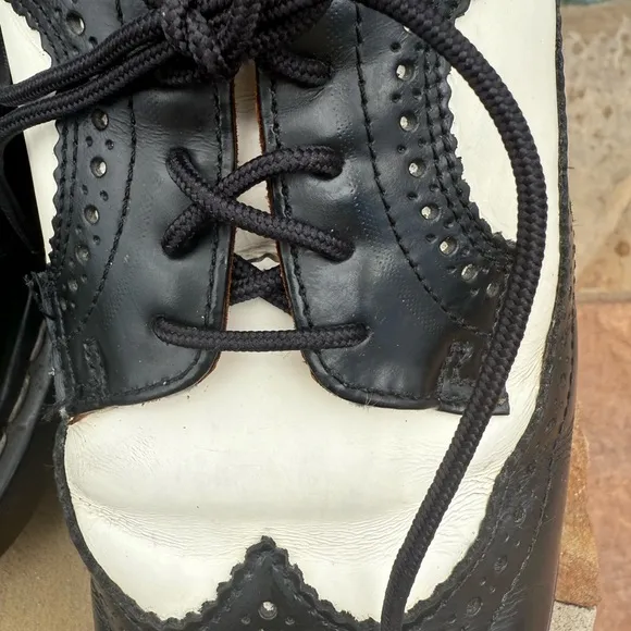 Mens Bex leather Dr Martens shoes, size 10