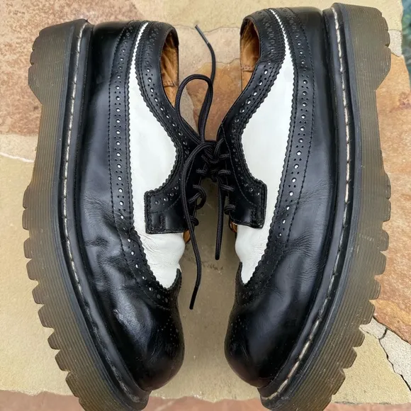 Mens Bex leather Dr Martens shoes, size 10