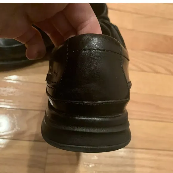 Men’s Black Comfortable Clarks Lace Shoes Size 8