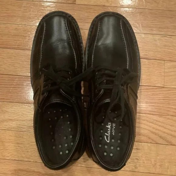 Men’s Black Comfortable Clarks Lace Shoes Size 8