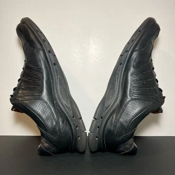 Mens CLARKS Unstructured UN. DONE Black Leather Casual Sneakers / Size 12 Medium