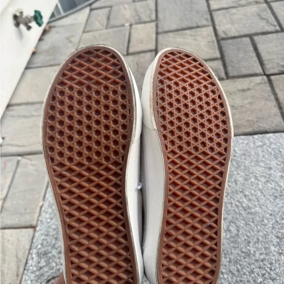 Men’s Classic White Van Sneakers size 8.5 | Worn once!