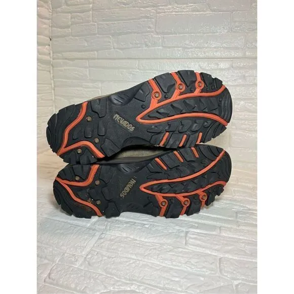 Mens Nevados Boomerang Mid Hiker shoes