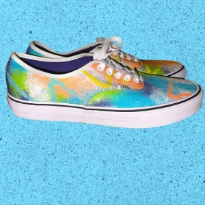 Mens or womans Retro mart vans classic authentic shoes mens 9.0/ womans 10.5