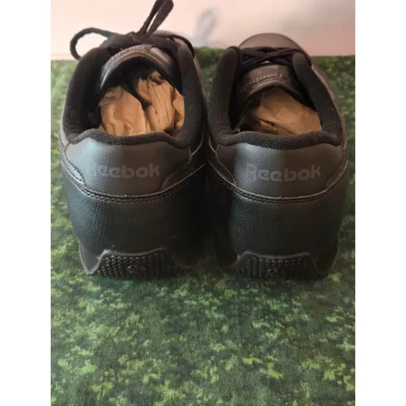 Men's Reebok Classic Renaissance Wide 4E Size 13