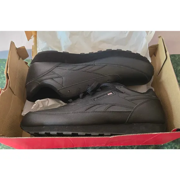 Men's Reebok Classic Renaissance Wide 4E Size 13