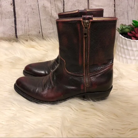 MENS SENDRA LEATHER COWBOY DISTRESSED WESTERN BOOT