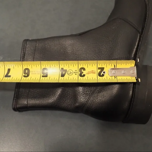 Mens sz 7.5D black leather boots