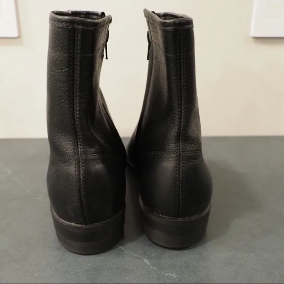 Mens sz 7.5D black leather boots