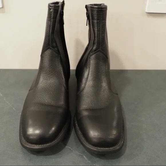 Mens sz 7.5D black leather boots
