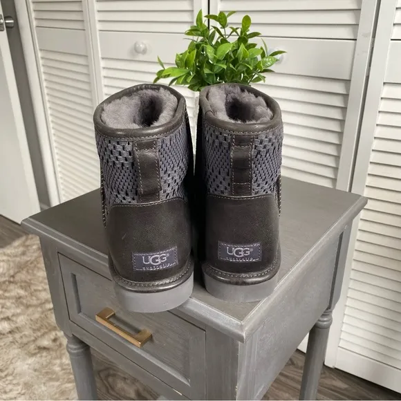 Mens Ugg Classic Mini Weave Gray Boots Leather &amp; Sheepskin