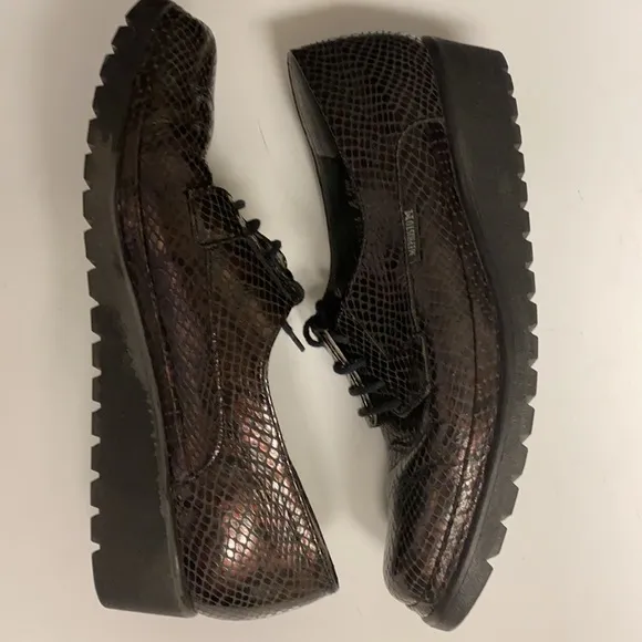 MEPHISTO Air-Jet Patent Leather Lace Up Shoes 8.5