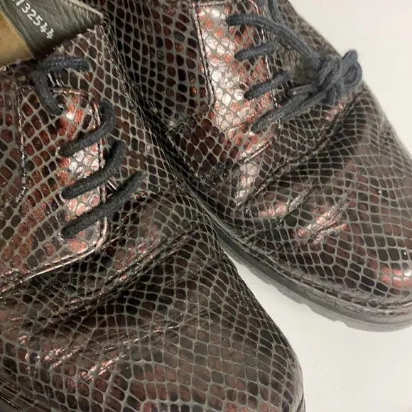 MEPHISTO Air-Jet Patent Leather Lace Up Shoes 8.5