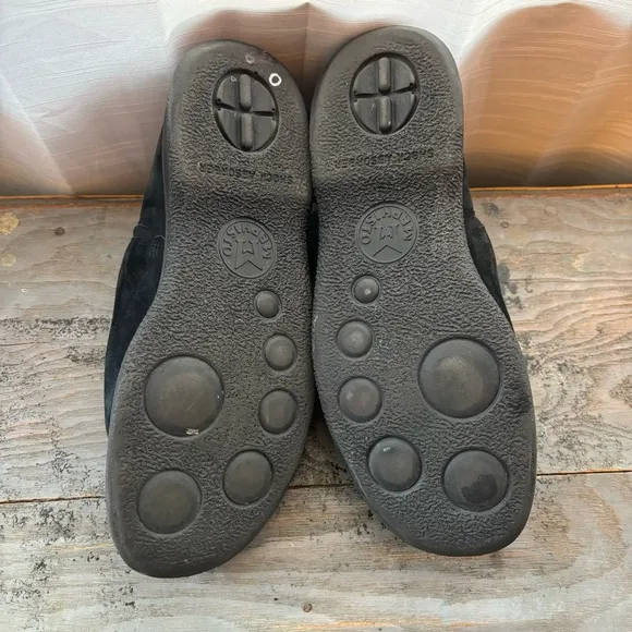 Mephisto black suede slip on shoes | size 9.5
