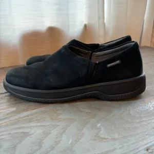 Mephisto black suede slip on shoes | size 9.5