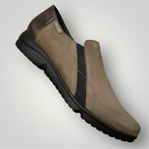 Mephisto Romea Slip on Nubuk Shoes in walnut Sz 10