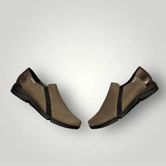 Mephisto Romea Slip on Nubuk Shoes in walnut Sz 10