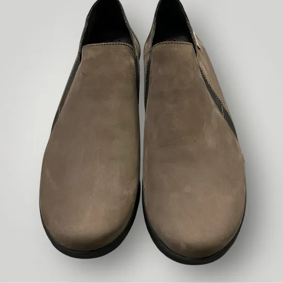 Mephisto Romea Slip on Nubuk Shoes in walnut Sz 10