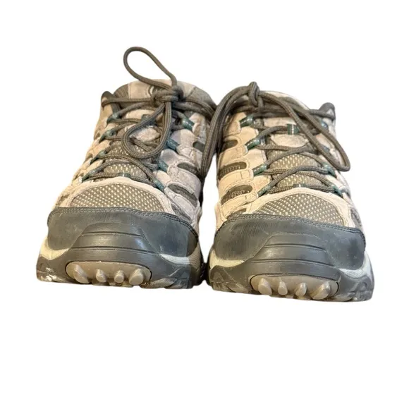 Merrell Moab 3 Black Hiking Shoes Durable Mesh and Aggressive Tread Men’s SZ 13