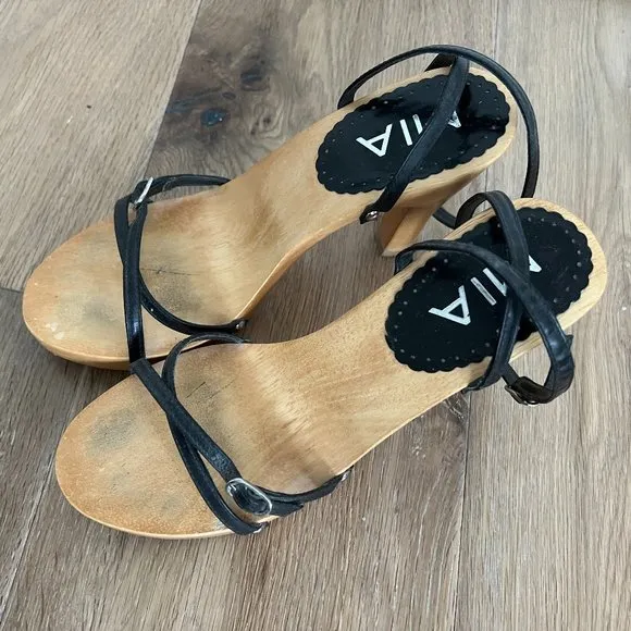 MIA Ankle Strap Platform High Heel Stiletto Black Leather &amp; Natural Wood Size 6