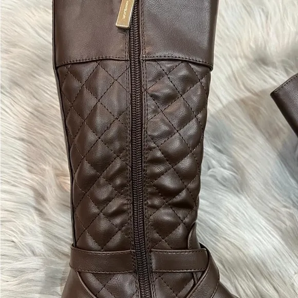 Michael Kors Girls Leather Boots. New