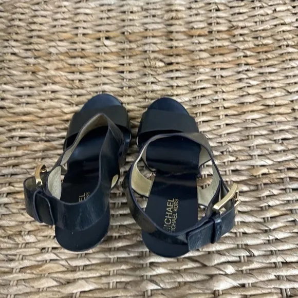 Michael Kors Shoes Women 10 Blue Gold Strappy Trendy Classy Classic