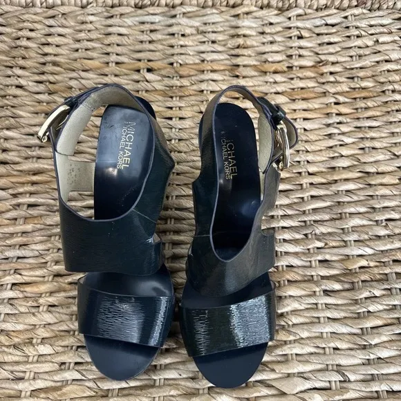 Michael Kors Shoes Women 10 Blue Gold Strappy Trendy Classy Classic