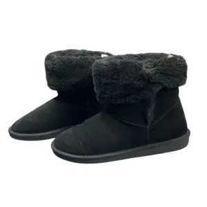 Minnetonka Leather Moccasin Ankle Hi Pug Boots Size 9