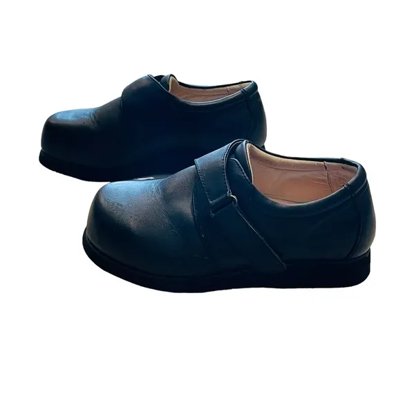 Mt. Emey 9106 Supra-Depth Dress/Casual Shoes - Size 8 (3E Width)